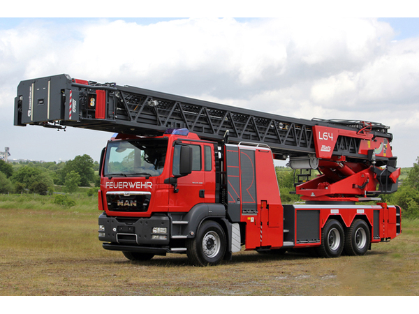 نردبان هیدرولیکی L64