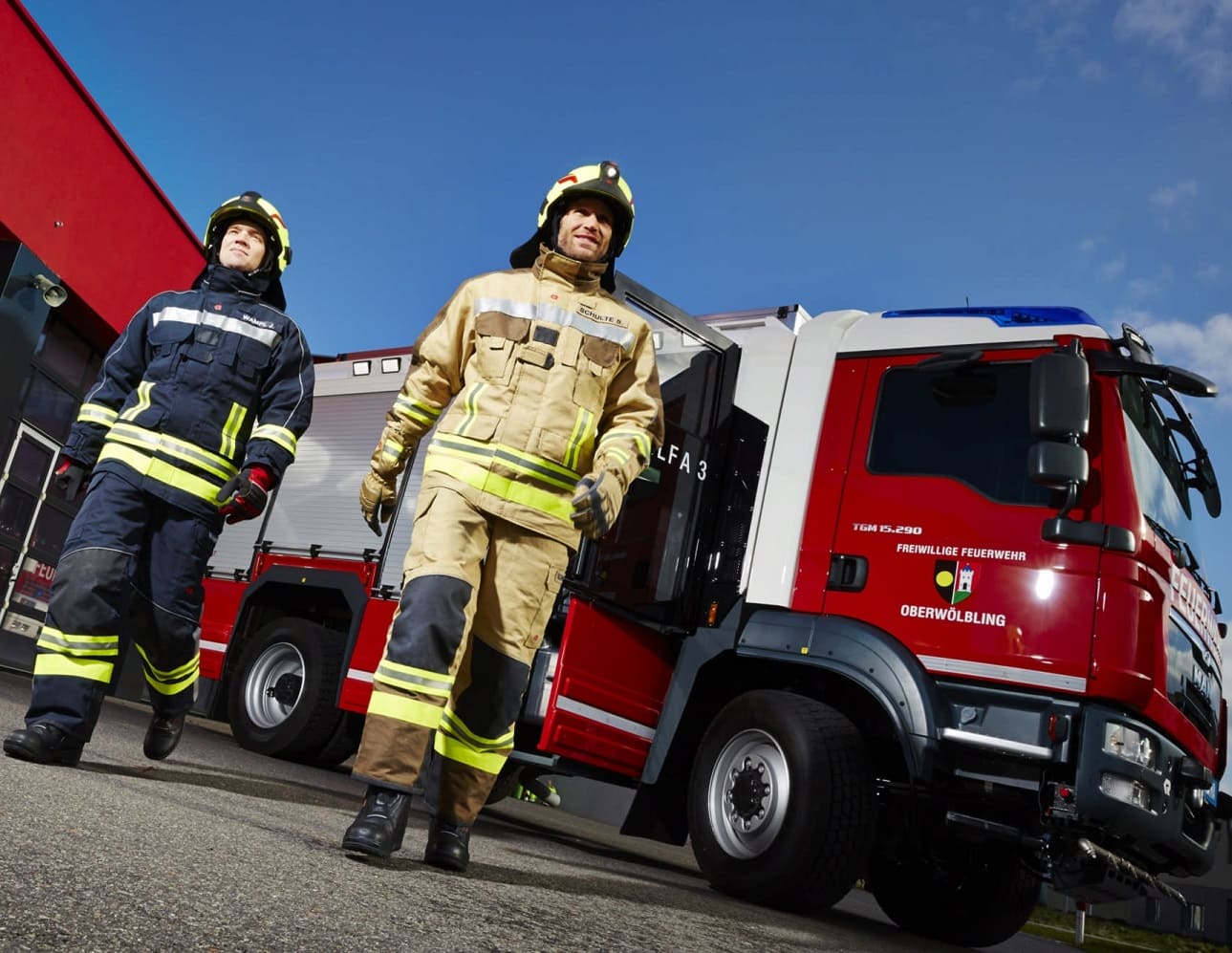 لباسهای آتشنشانی